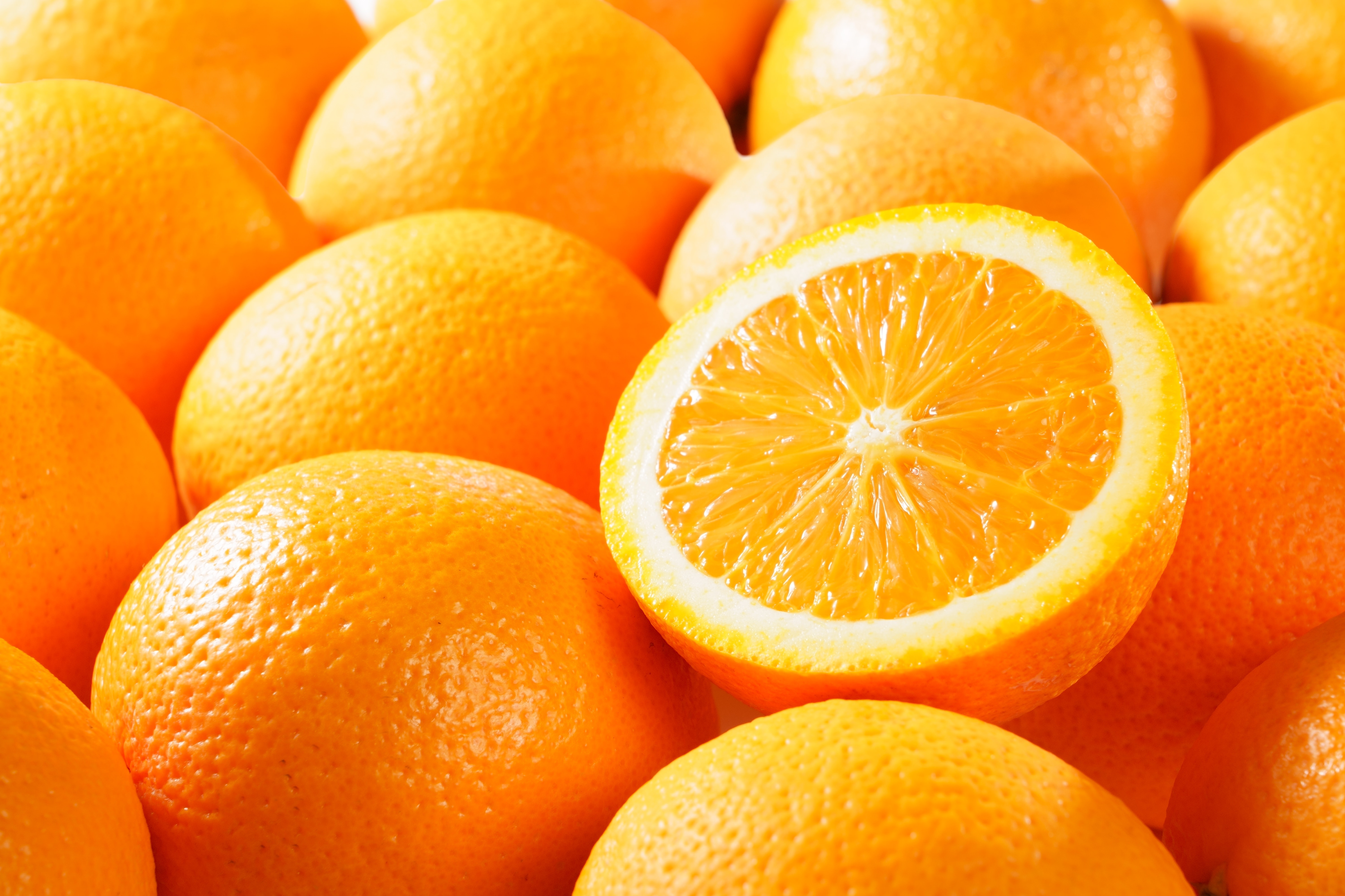 Orange (Size: M)